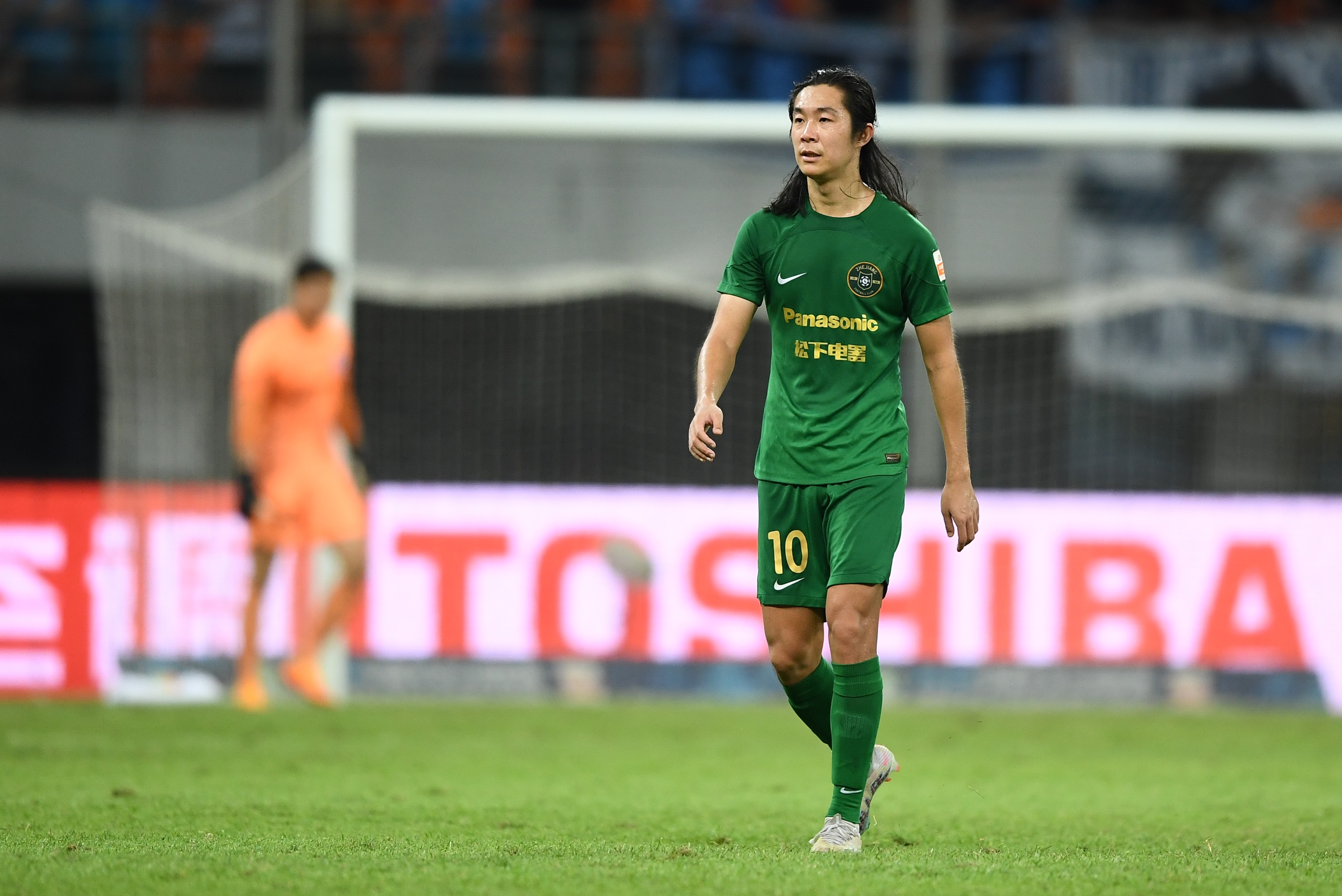 热身赛-李提香“乌龙大礼”,西海岸1-0力克浙江队