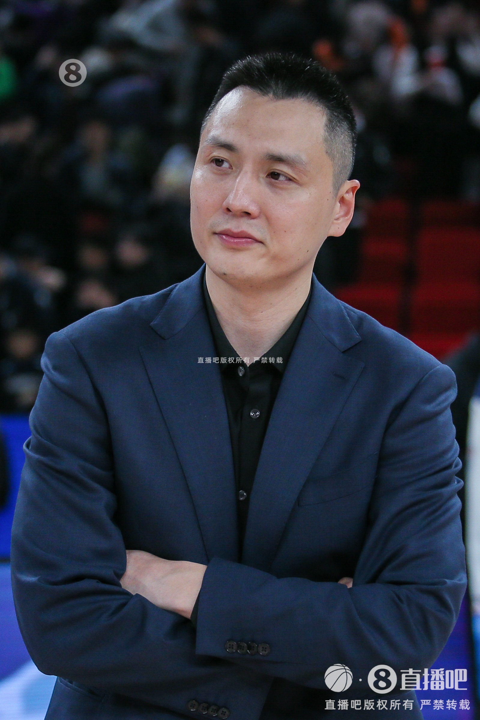  卢伟：今晚以新外援磨合为主 希望上海在季后赛能打出一个好成绩