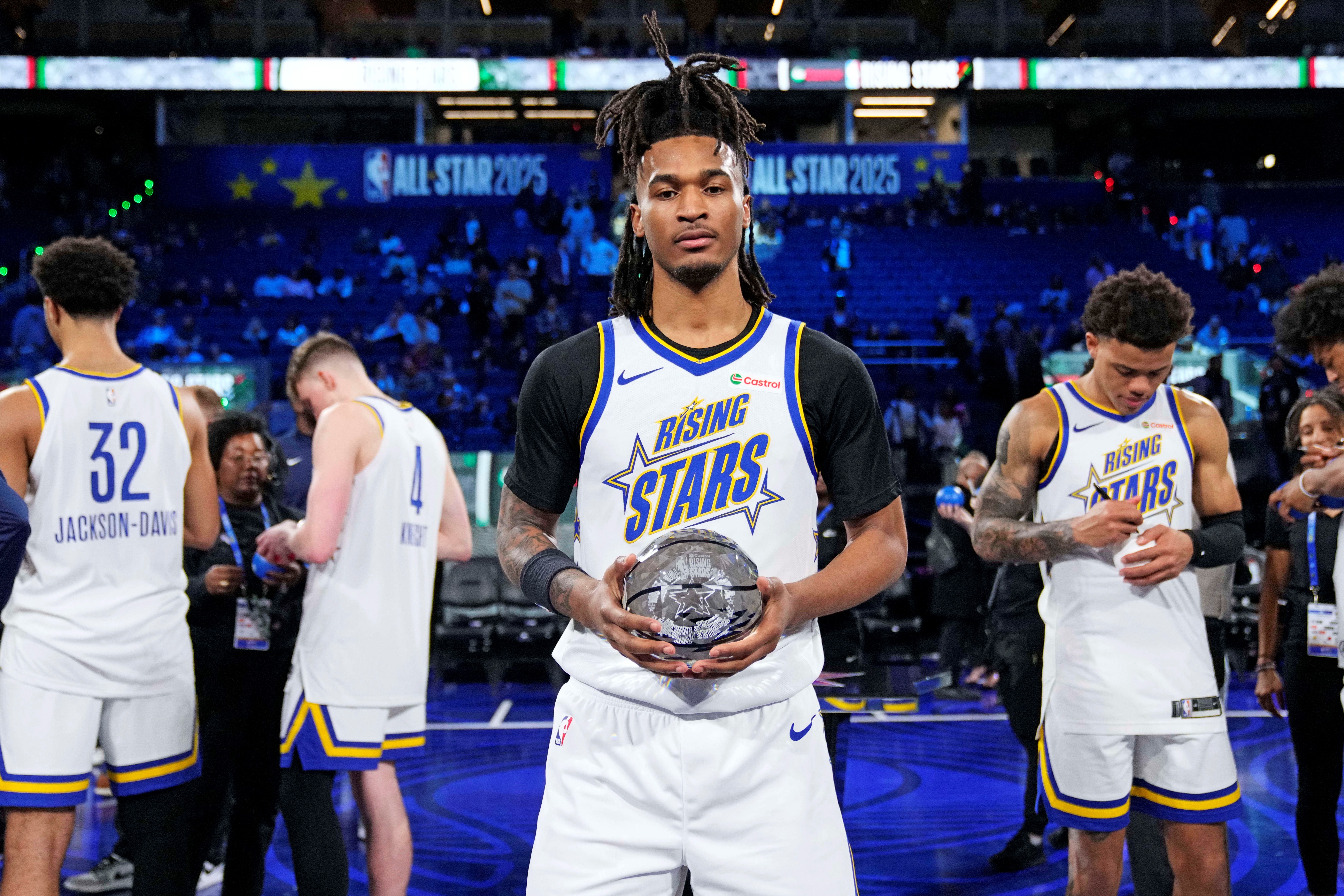 斩获新秀赛MVP!卡斯尔:全明星周末很成功也很有趣