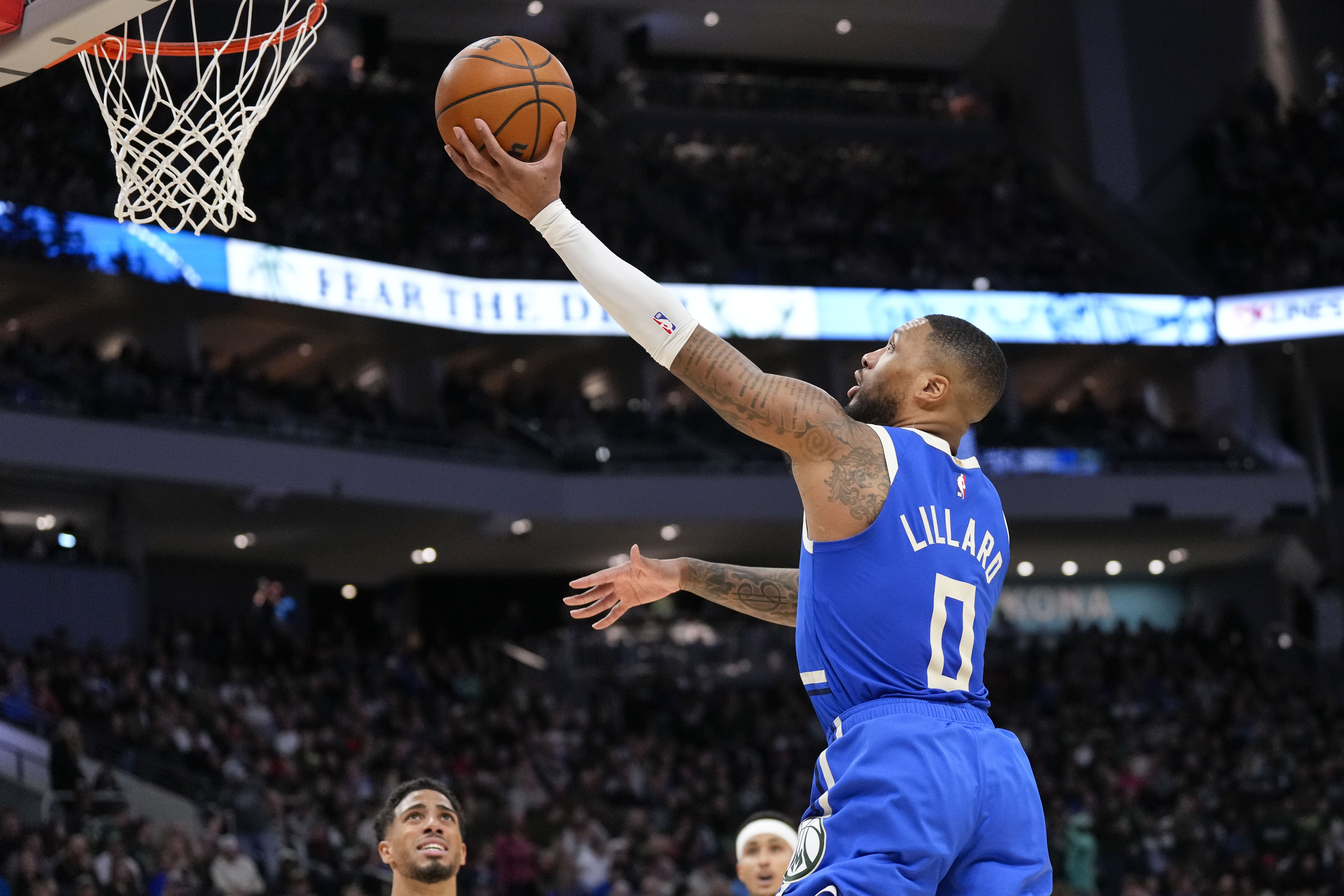  鲍仁君：利拉德&文班&莺歌案例给人感觉NBA球员易血栓 但并非如此
